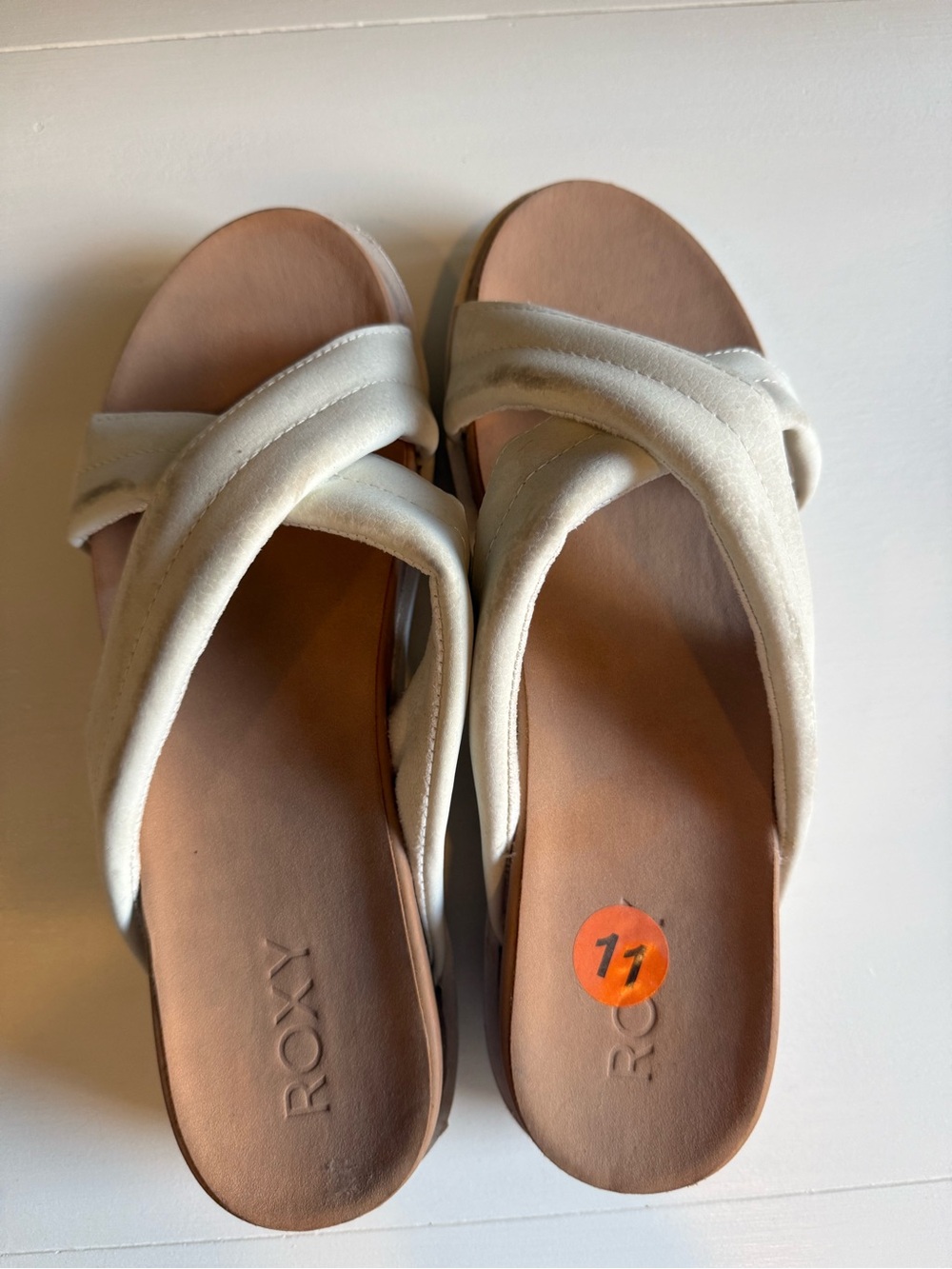 Roxy Cream Crossover Slide Sandals